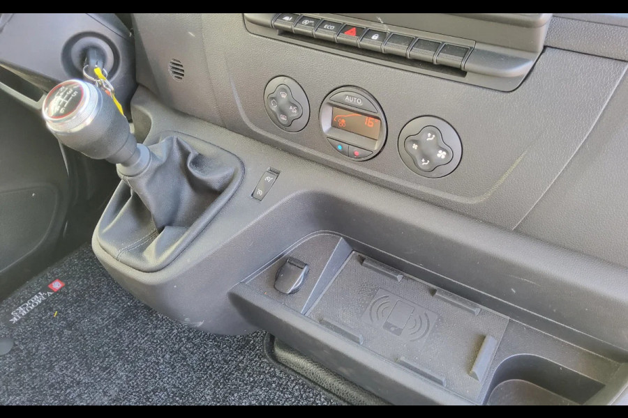 Renault Master 165.35 - V-26-PHD - OPBOUW + LAADKLEP 750 KG. - EURO 6