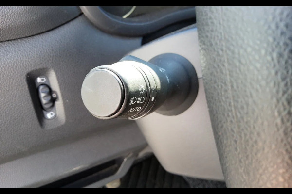 Renault Master 165.35 - V-26-PHD - OPBOUW + LAADKLEP 750 KG. - EURO 6