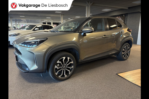 Toyota Yaris Cross 1.5 Hybrid Dynamic/navi / panoramadak / camera / stoel stuur verw / dodehoek / lane assist