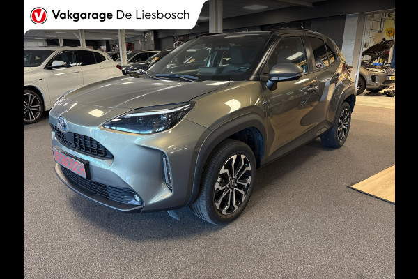 Toyota Yaris Cross 1.5 Hybrid Dynamic/navi / panoramadak / camera / stoel stuur verw / dodehoek / lane assist