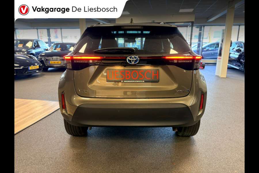 Toyota Yaris Cross 1.5 Hybrid Dynamic/navi / panoramadak / camera / stoel stuur verw / dodehoek / lane assist