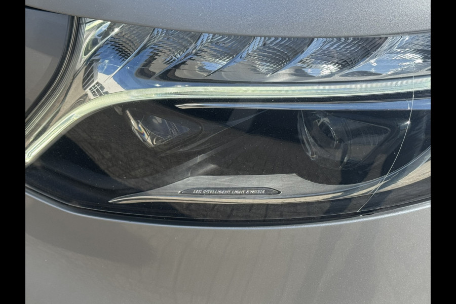 Mercedes-Benz V-Klasse 300d Lang 9G M-bux Leder Elektrische klep Trekhaak afneembaar Camera Verwarmde stoelen