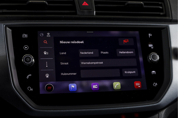 Seat Arona 1.0 TSI 95 PK Style Business Intense Orig. NL | Adapt. Cruise | PDC | Camera | NAV + App. Connect | ECC | DAB | LM 16" |