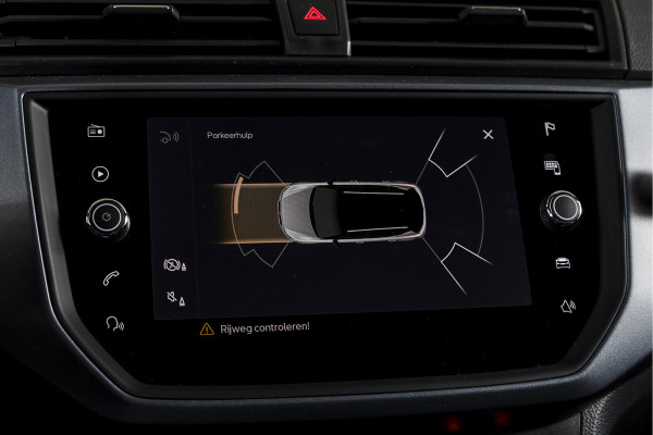 Seat Arona 1.0 TSI 95 PK Style Business Intense Orig. NL | Adapt. Cruise | PDC | Camera | NAV + App. Connect | ECC | DAB | LM 16" |