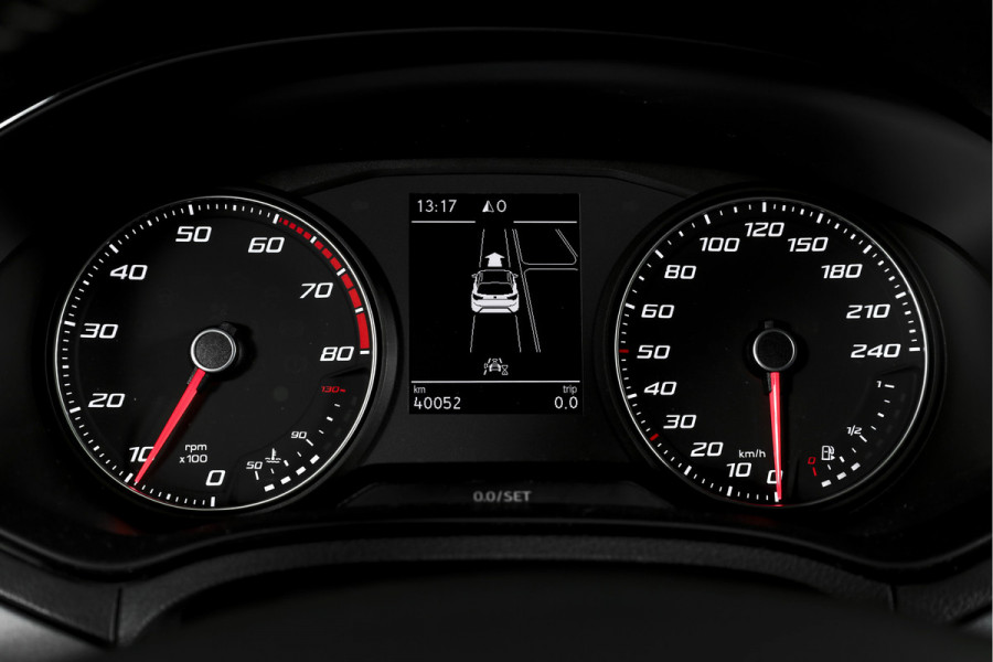 Seat Arona 1.0 TSI 95 PK Style Business Intense Orig. NL | Adapt. Cruise | PDC | Camera | NAV + App. Connect | ECC | DAB | LM 16" |