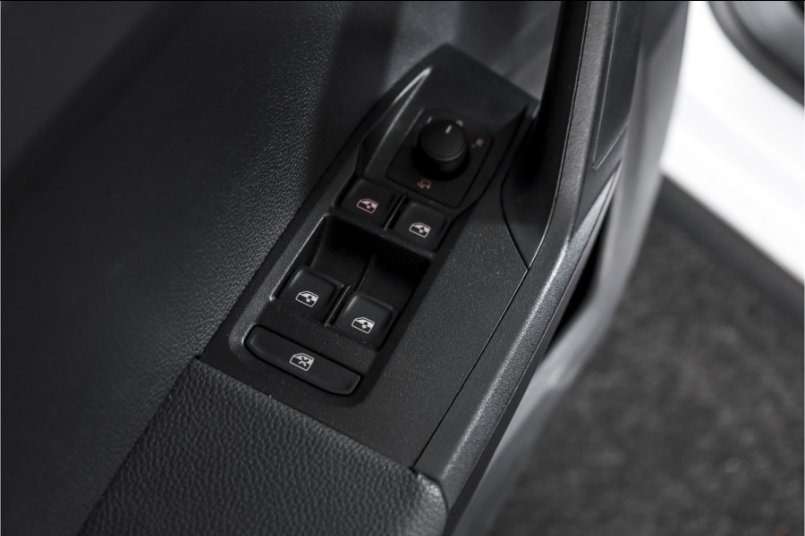 Seat Arona 1.0 TSI 95 PK Style Business Intense Orig. NL | Adapt. Cruise | PDC | Camera | NAV + App. Connect | ECC | DAB | LM 16" |