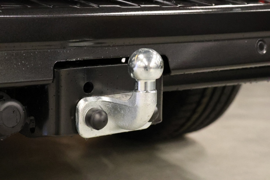 Renault Trafic 2.0 170 PK L2H1 DC | Dubbel Cabine | Navigatie | Blind Spot | Camera | CarPlay | Trekhaak | Stoelverwarming | Virtual Cockpit | 5-Zitter | Dubbel cabine | NAP Logisch | NL Auto