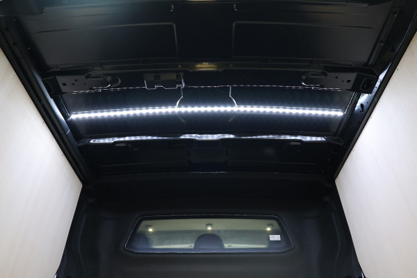 Renault Trafic 2.0 170 PK L2H1 DC | Dubbel Cabine | Navigatie | Blind Spot | Camera | CarPlay | Trekhaak | Stoelverwarming | Virtual Cockpit | 5-Zitter | Dubbel cabine | NAP Logisch | NL Auto