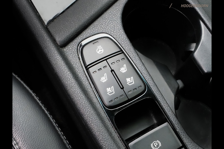 Kia Niro 1.6 GDi Hybrid ExecutiveLine (DODEHOEK,SCHUIFDAK,KEYLESS,JBL,MEMORYSEAT,STOELVERWARMING,STOELVERKOELING,DIGITAL DISPLAY)