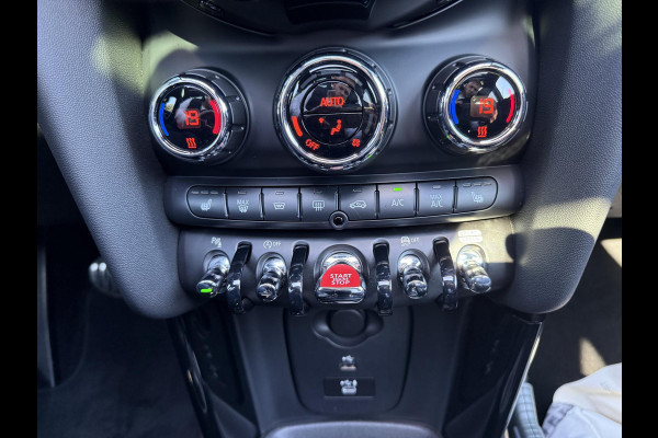 MINI Mini 2.0 John Cooper Works Essential 231pk | 43.000 KM | Leder | Panoramadak | Full Options.