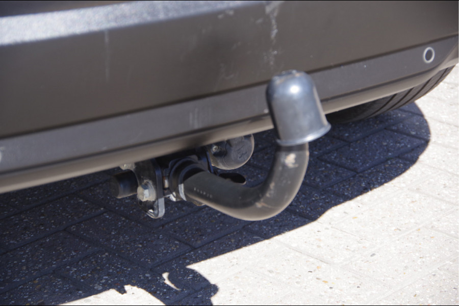 Opel Grandland X 1.2 Turbo Elegance TREKHAAK, APPLE CARPLAY/ANDROID AUTO, PARKEERSENSOREN