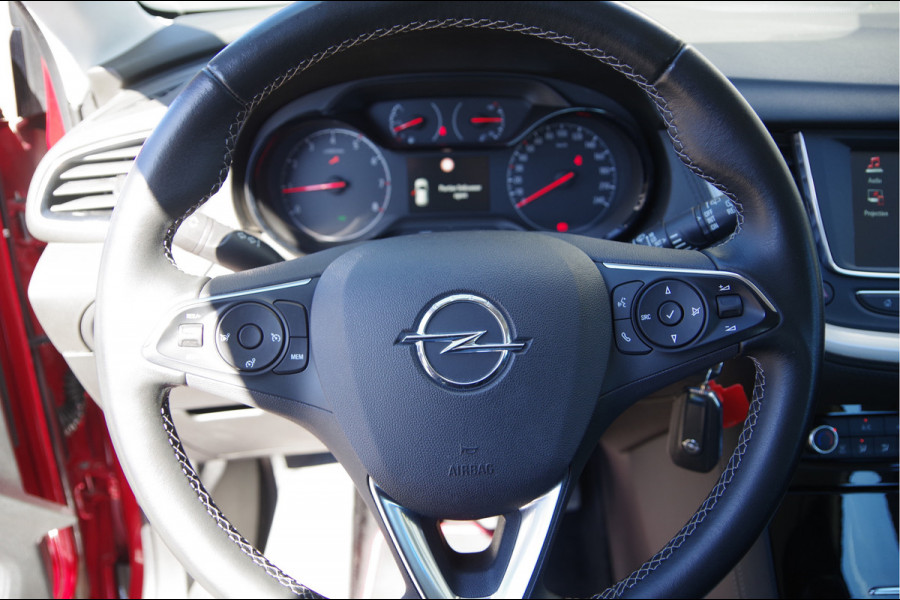 Opel Grandland X 1.2 Turbo Elegance TREKHAAK, APPLE CARPLAY/ANDROID AUTO, PARKEERSENSOREN