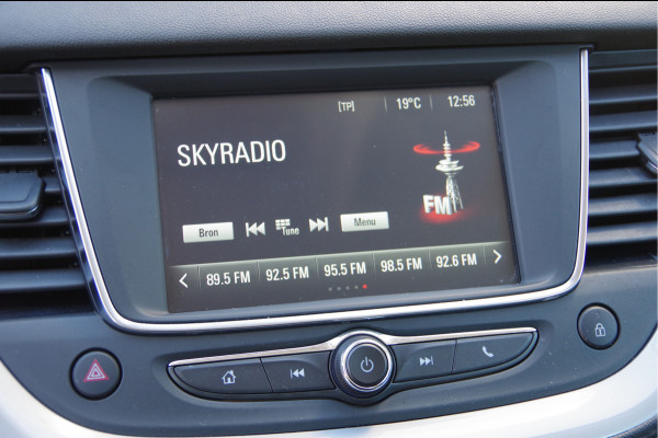 Opel Grandland X 1.2 Turbo Elegance TREKHAAK, APPLE CARPLAY/ANDROID AUTO, PARKEERSENSOREN