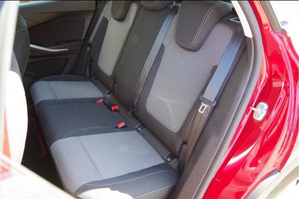 Opel Grandland X 1.2 Turbo Elegance TREKHAAK, APPLE CARPLAY/ANDROID AUTO, PARKEERSENSOREN