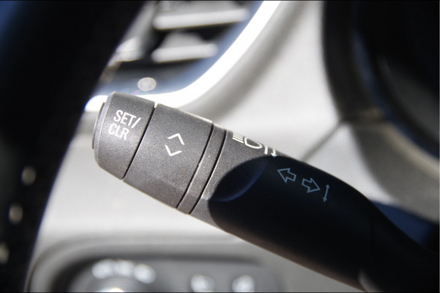 Opel Grandland X 1.2 Turbo Elegance TREKHAAK, APPLE CARPLAY/ANDROID AUTO, PARKEERSENSOREN