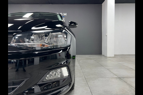Volkswagen Polo 1.0 Comfortline | Stoelverw. | Clima | PDC |