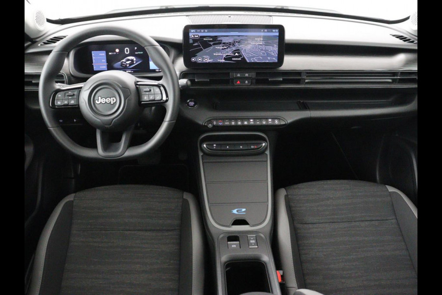 Jeep Avenger Longtitude 54 kWh | SOH 96.6% | Stoelverwarming | Carplay | Navigatie | Full LED | Warmtepomp | Keyless | Climate control | Digital Cockpit | Cruise control