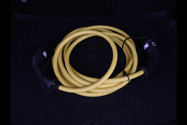 Jeep Avenger Longtitude 54 kWh | SOH 96.6% | Stoelverwarming | Carplay | Navigatie | Full LED | Warmtepomp | Keyless | Climate control | Digital Cockpit | Cruise control