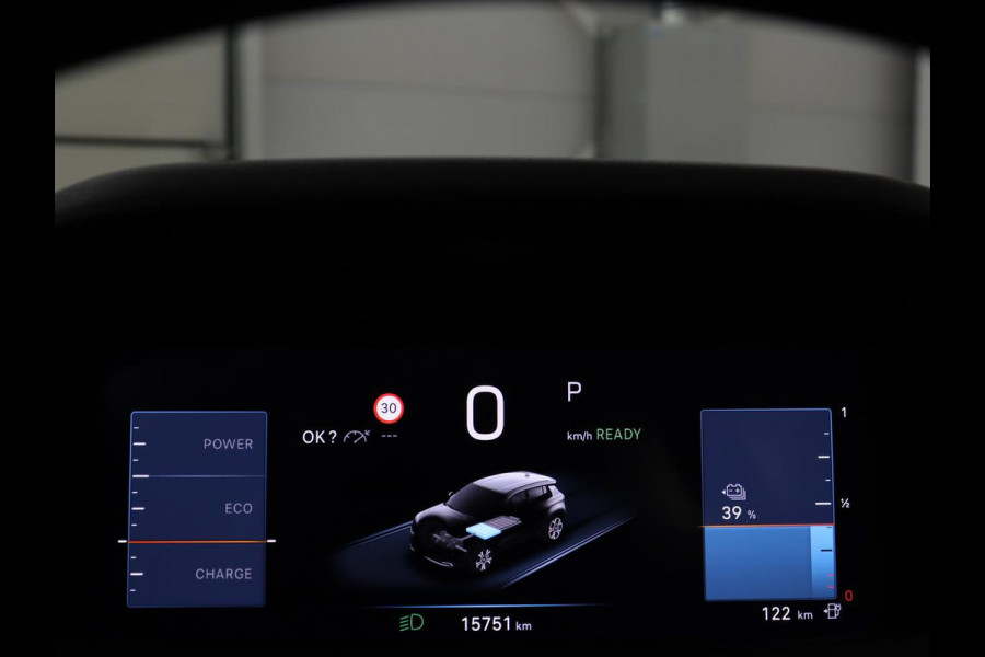 Jeep Avenger Longtitude 54 kWh | SOH 96.6% | Stoelverwarming | Carplay | Navigatie | Full LED | Warmtepomp | Keyless | Climate control | Digital Cockpit | Cruise control