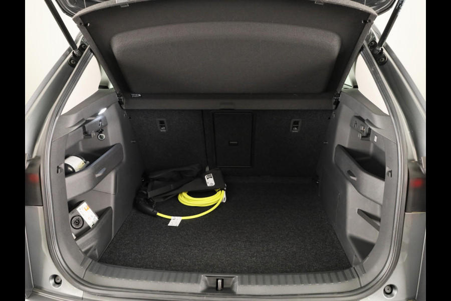 Škoda Elroq 60 Business Edition 204pk | Trekhaak | achteruitrijcamera