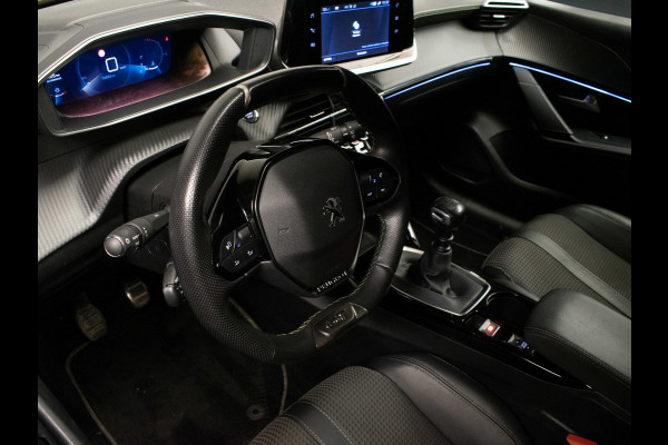 Peugeot 208 1.2 PureTech GT Sport (APPLE CARPLAY,NAVI,CAMERA,360 VIEW,CLIMATE,CRUISE,GETINT,SPORTSTOELEN,LM VELGEN,NETTE STAAT)
