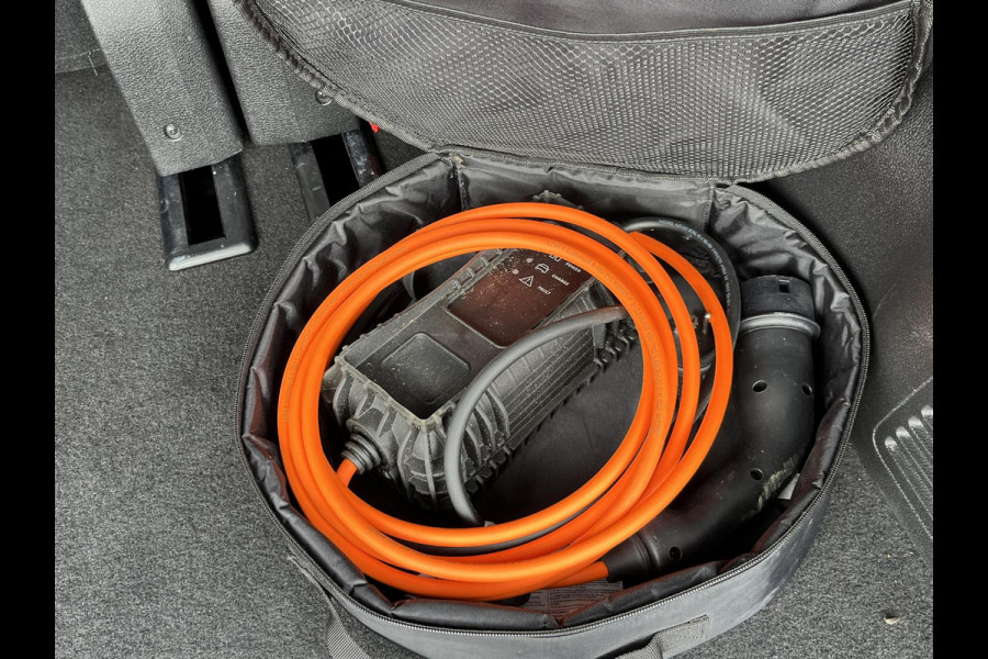 Citroën ë-Jumpy 50kWh XL 8PL VAN: 23.900,- excl.btw VOOR: 20.877,- excl. btw UW LENTEVOORDEEL: 3.023,- | RIJKLAARPRIJS incl. 12mn BOVAG