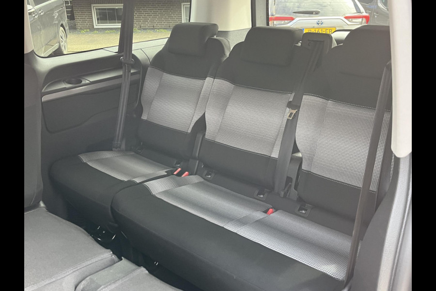 Citroën ë-Jumpy 50kWh XL 8PL VAN: 23.900,- excl.btw VOOR: 20.877,- excl. btw UW LENTEVOORDEEL: 3.023,- | RIJKLAARPRIJS incl. 12mn BOVAG