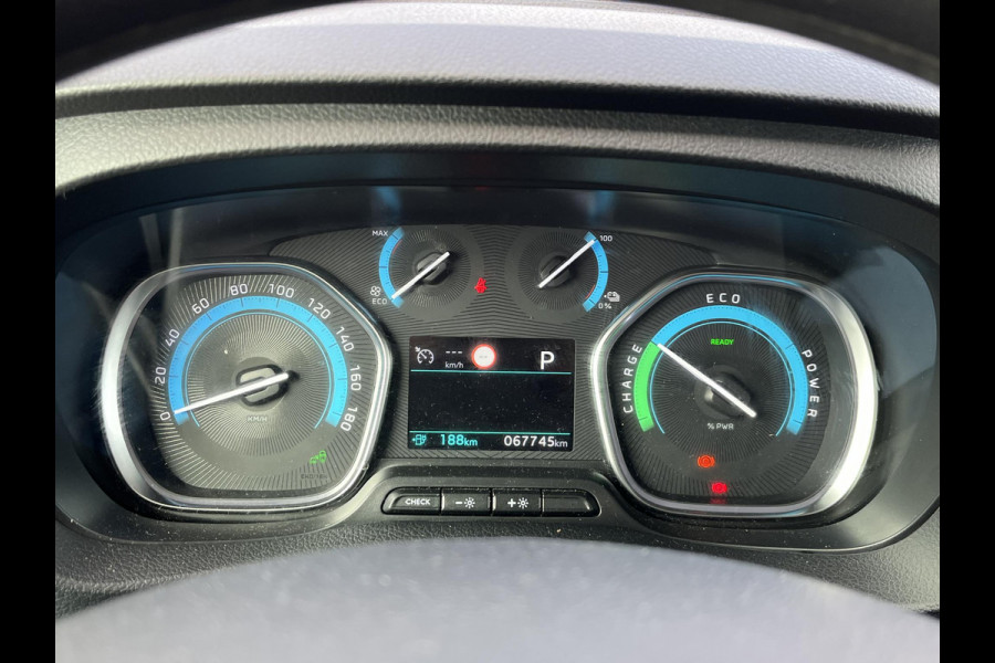 Citroën ë-Jumpy 50kWh XL 8PL VAN: 23.900,- excl.btw VOOR: 20.877,- excl. btw UW LENTEVOORDEEL: 3.023,- | RIJKLAARPRIJS incl. 12mn BOVAG