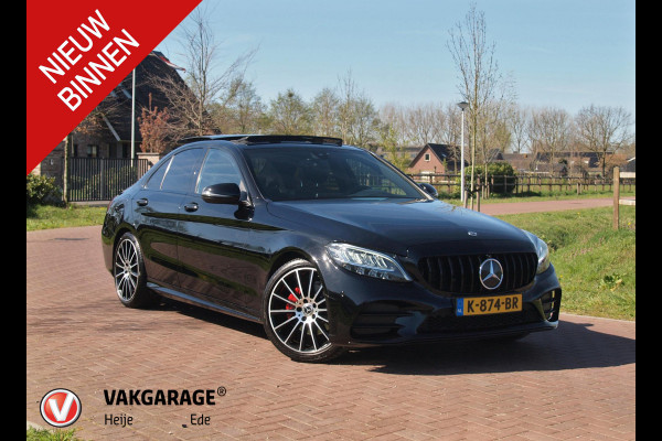 Mercedes-Benz C-Klasse 200 Premium Plus Pack | AMG Line | Panoramadak | Camera | Burmester | Sfeerverlichting |