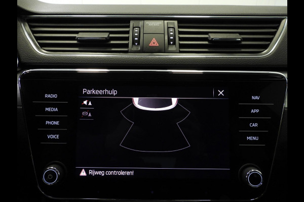 Škoda Superb Combi 1.5 TSI ACT Business NAVI/SCHUIFDAK/LED/TREKH./16"LMV!