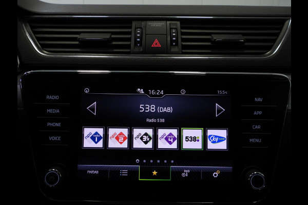 Škoda Superb Combi 1.5 TSI ACT Business NAVI/SCHUIFDAK/LED/TREKH./16"LMV!