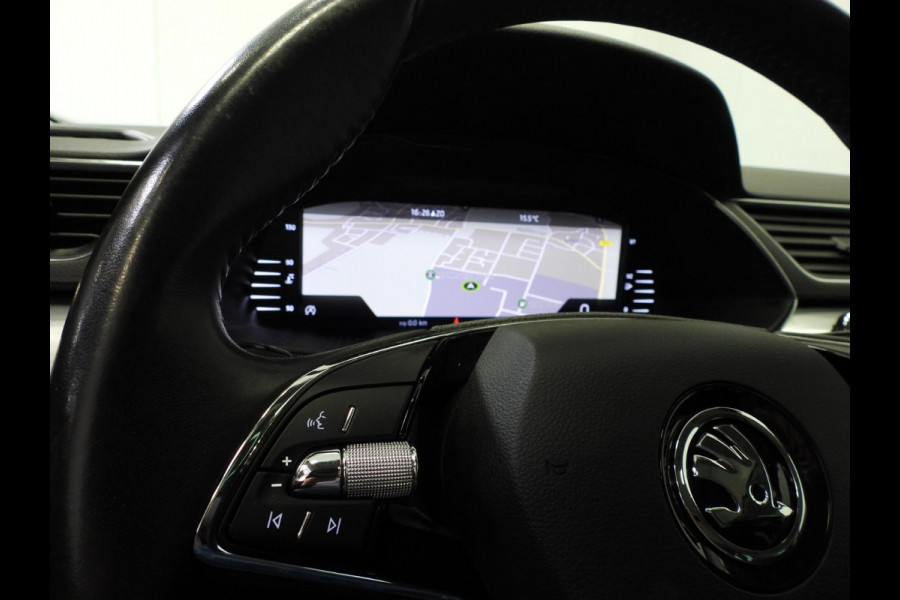 Škoda Superb Combi 1.5 TSI ACT Business NAVI/SCHUIFDAK/LED/TREKH./16"LMV!