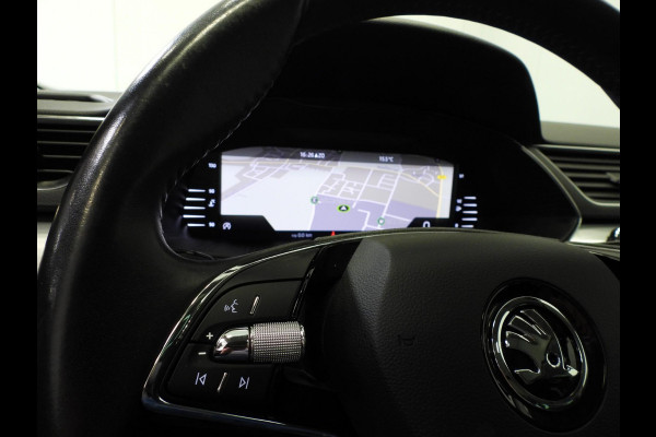 Škoda Superb Combi 1.5 TSI ACT Business NAVI/SCHUIFDAK/LED/TREKH./16"LMV!