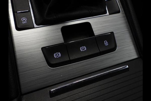 Škoda Superb Combi 1.5 TSI ACT Business NAVI/SCHUIFDAK/LED/TREKH./16"LMV!