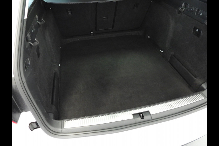 Škoda Superb Combi 1.5 TSI ACT Business NAVI/SCHUIFDAK/LED/TREKH./16"LMV!