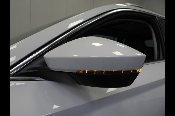 Škoda Superb Combi 1.5 TSI ACT Business NAVI/SCHUIFDAK/LED/TREKH./16"LMV!