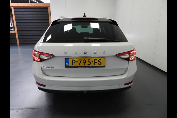 Škoda Superb Combi 1.5 TSI ACT Business NAVI/SCHUIFDAK/LED/TREKH./16"LMV!