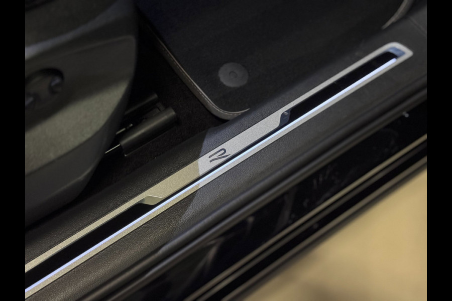 Volkswagen Tiguan 2.0 TSI 4Motion 3X R-LINE | IQ LIGHT | 360 CAM | HUD | VOL!