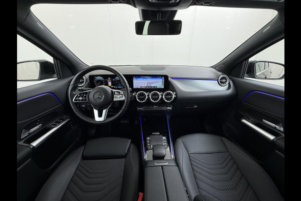 Mercedes-Benz EQA 250+ Luxury Line 71 kWh VAN: 35.900,- VOOR: 32.877,- UW LENTEVOORDEEL: 3.023,- | RIJKLAARPRIJS incl. 12mnd BOVAG
