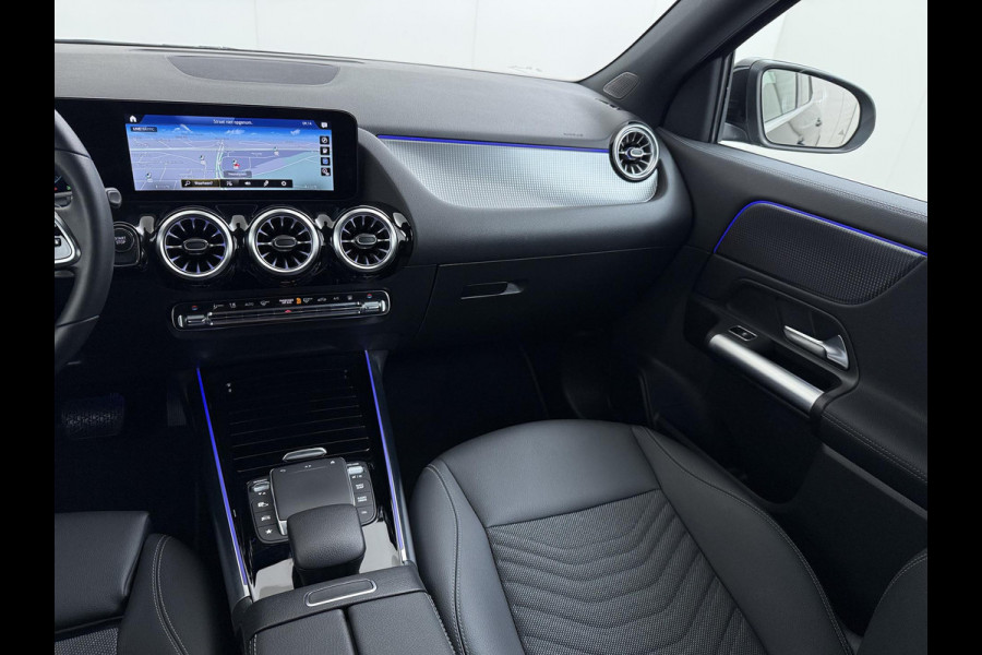 Mercedes-Benz EQA 250+ Luxury Line 71 kWh VAN: 35.900,- VOOR: 32.877,- UW LENTEVOORDEEL: 3.023,- | RIJKLAARPRIJS incl. 12mnd BOVAG