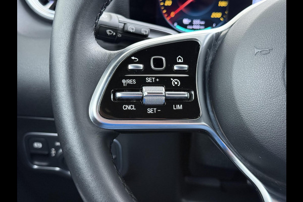 Mercedes-Benz EQA 250+ Luxury Line 71 kWh VAN: 35.900,- VOOR: 32.877,- UW LENTEVOORDEEL: 3.023,- | RIJKLAARPRIJS incl. 12mnd BOVAG