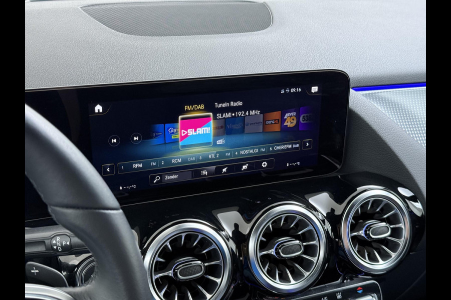 Mercedes-Benz EQA 250+ Luxury Line 71 kWh VAN: 35.900,- VOOR: 32.877,- UW LENTEVOORDEEL: 3.023,- | RIJKLAARPRIJS incl. 12mnd BOVAG