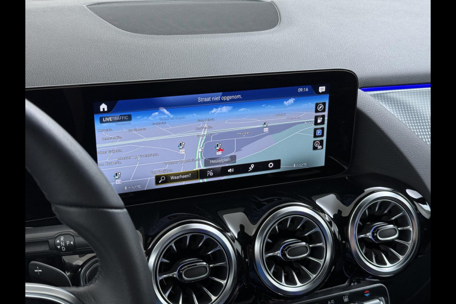 Mercedes-Benz EQA 250+ Luxury Line 71 kWh VAN: 35.900,- VOOR: 32.877,- UW LENTEVOORDEEL: 3.023,- | RIJKLAARPRIJS incl. 12mnd BOVAG