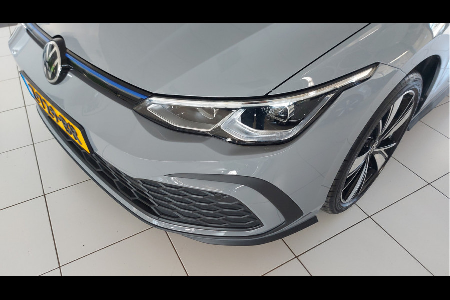 Volkswagen Golf 1.4 TSI Hybrid GTE | Camara | Martix koplampen | Cruise Control Adaptief |
