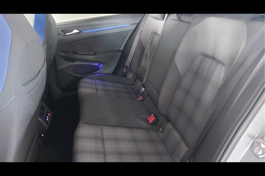 Volkswagen Golf 1.4 TSI Hybrid GTE | Camara | Martix koplampen | Cruise Control Adaptief |