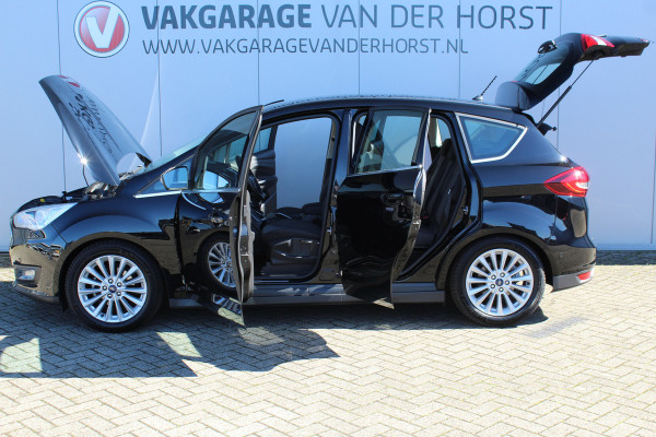 Ford C-MAX 1.0-125pk Titanium. Erg goed onderhouden hoogzitter, afkomstig van de 1e eig. Autm. airco dual, cruise control, navigatie, telefoonvoorb., voorraamverw., trekhaak, all season banden rondom, camera, parkeersensoren v+a etc.