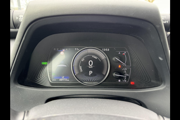 Lexus UX 250h Business Line VAN: 24.900,- VOOR: 22.877,- UW LENTEVOORDEEL: 2.023,- | RIJKLAARPRIJS incl. 12mnd BOVAG GARANTIE