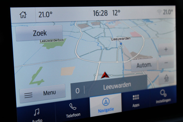 Ford FOCUS Wagon 1.0-155pk EcoBoost Titanium. Erg nette en goed onderhouden wagen met slechts 60.000km. Autm. airco dual, camera, stoel-, stuur- en voorraamverwarming, trekhaak, LM wielen, metallic lak, navigatie, telefoonvoorb. etc.