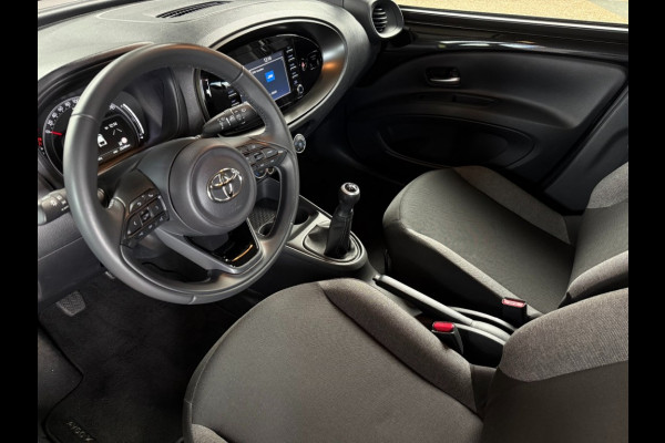 Toyota Aygo X 1.0 VVT-i MT Play Camera 5 jaar garantie tot 28-3-2028