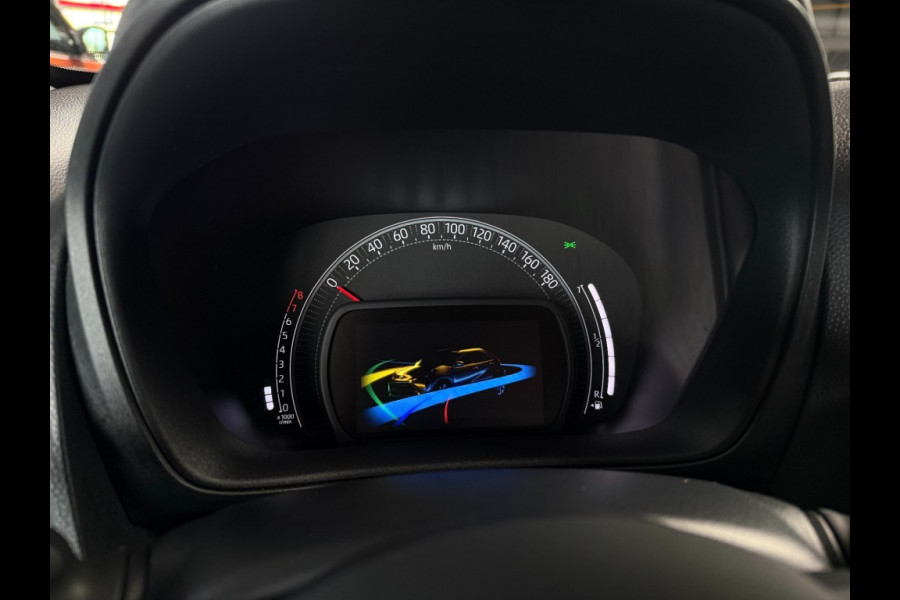 Toyota Aygo X 1.0 VVT-i MT Play Camera 5 jaar garantie tot 28-3-2028